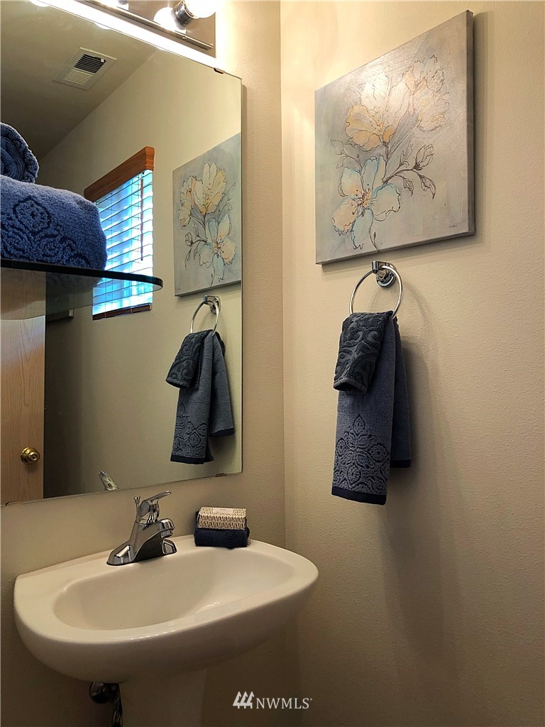 2907 Southeast 3rd Street Renton, WA 98056 - Photo 10 of 24