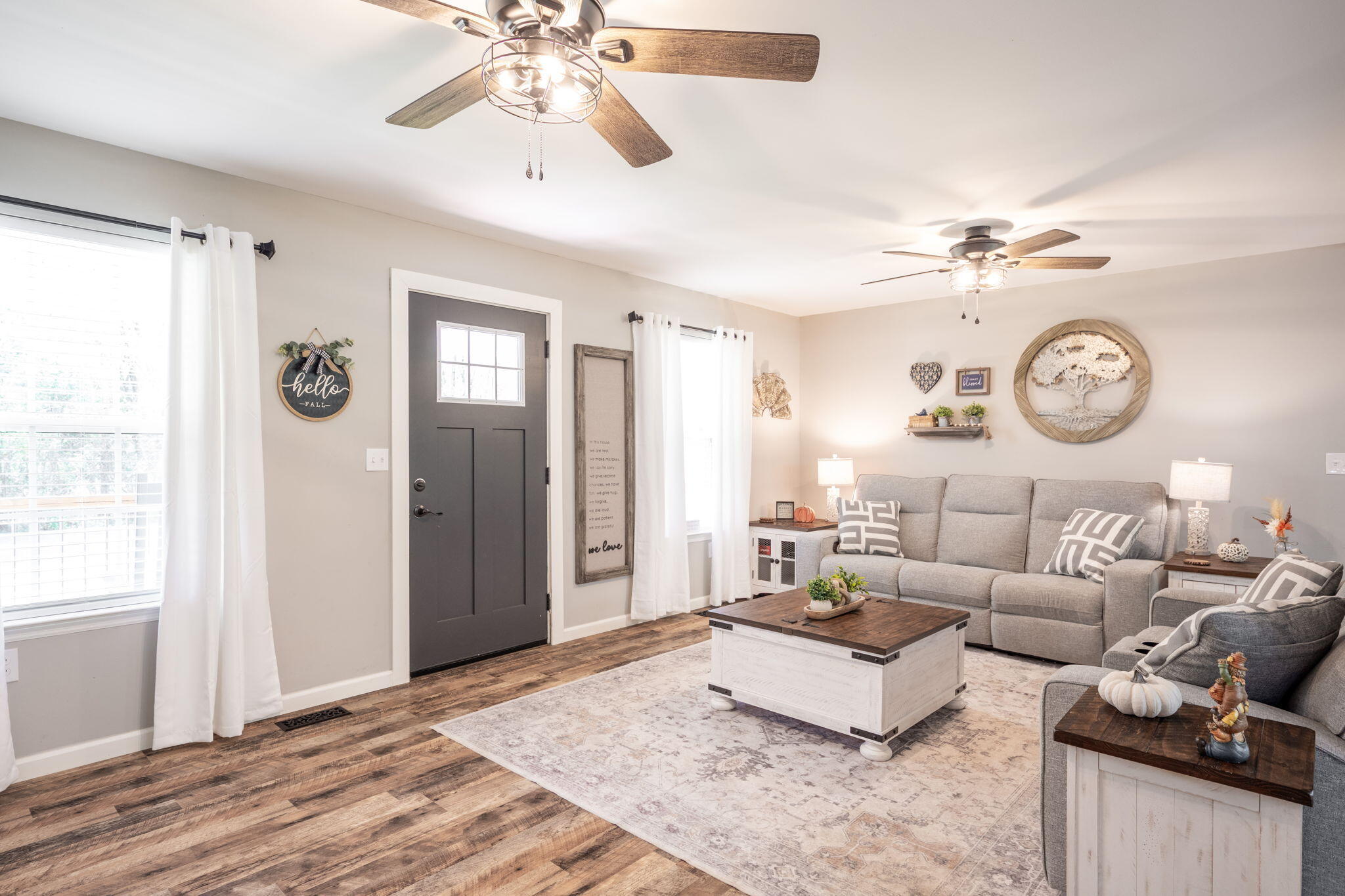 381 Harmon Drive Dunlap, TN 37327 - Photo 4 of 34 26-web-or-mls-DSC_0702