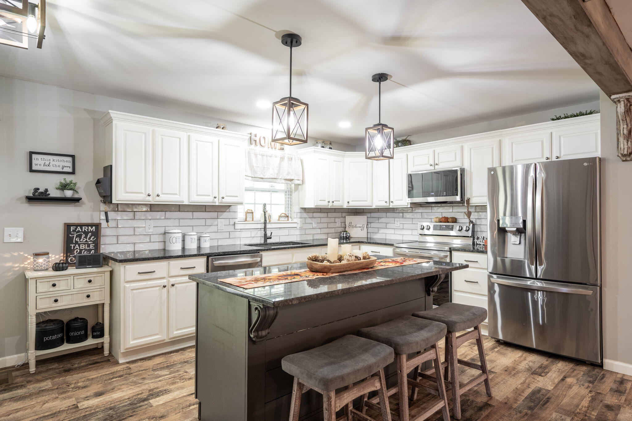 381 Harmon Drive Dunlap, TN 37327 - Photo 7 of 34 21-web-or-mls-DSC_0687