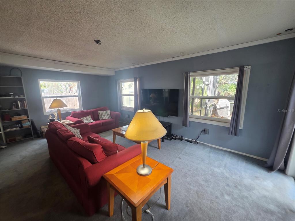 1015 Rhodes Avenue Sarasota, FL 34237 - Photo 13 of 17