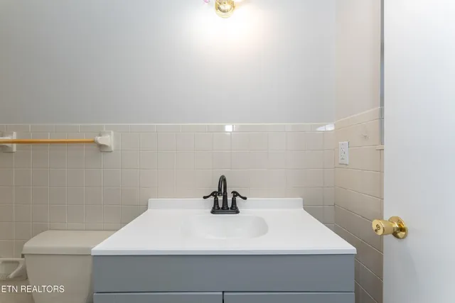 $314,999 | 803 Rugby Place, Maryville, TN 37804