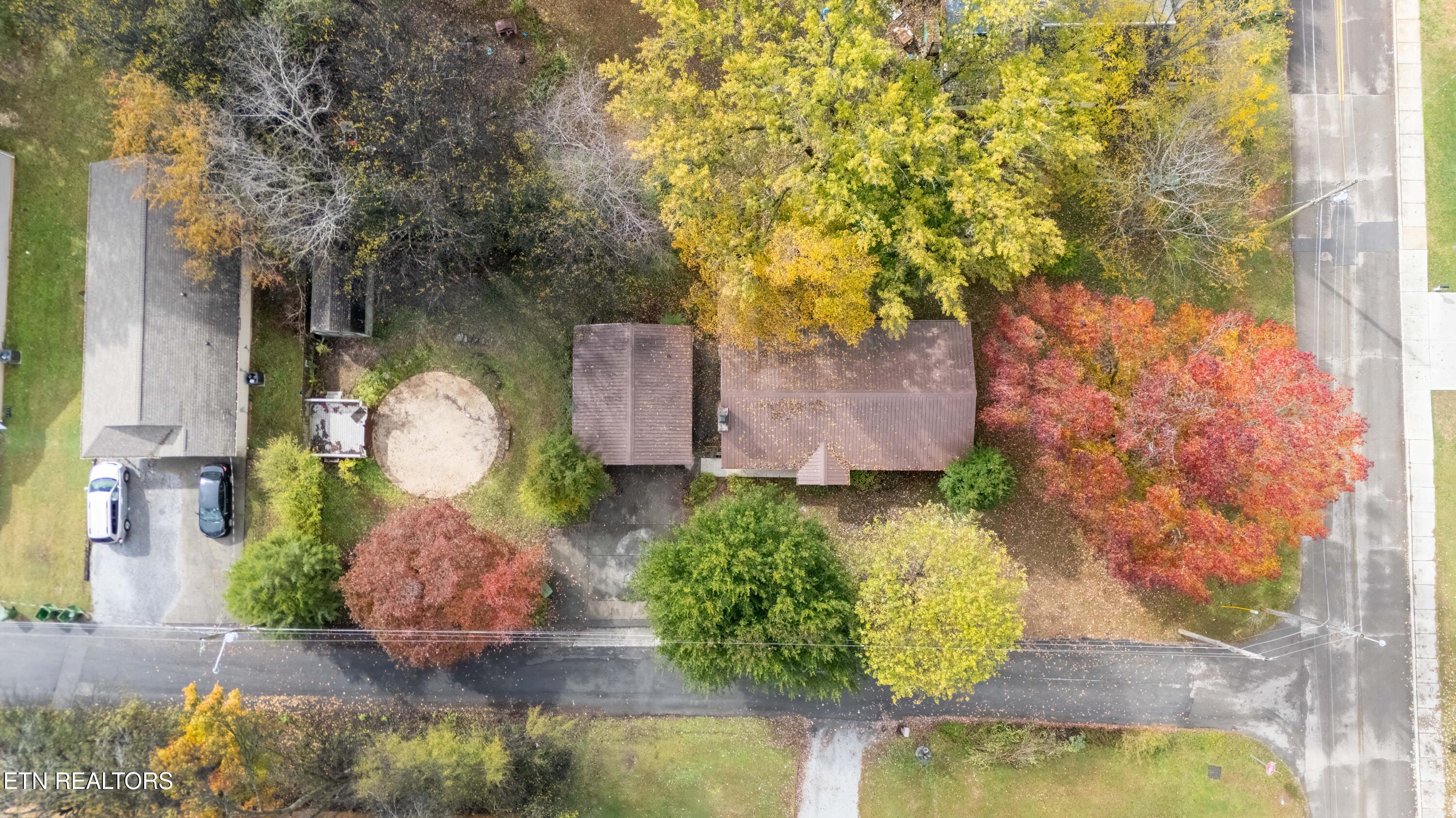 803 Rugby Place Maryville, TN 37804 - Photo 26 of 29 DJI_20251030135902_0751_D-HDR-Edit