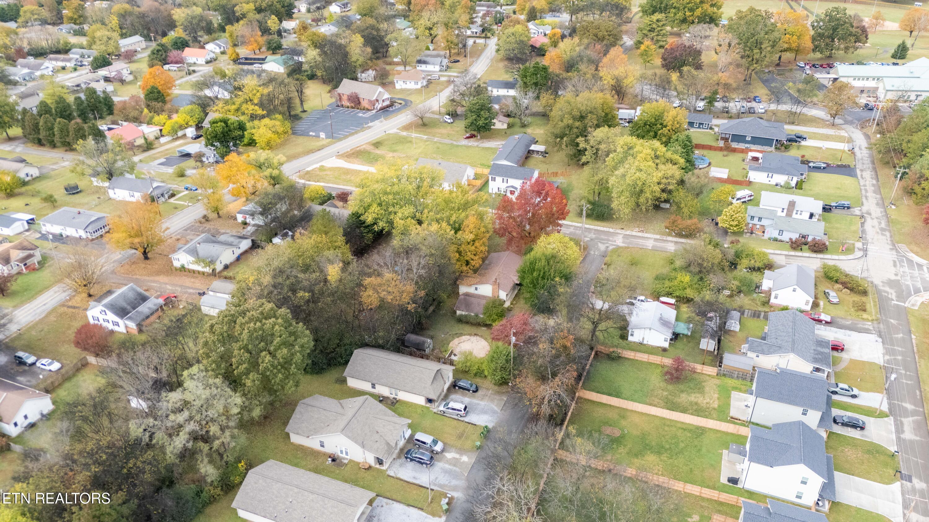 803 Rugby Place Maryville, TN 37804 - Photo 28 of 29 DJI_20251030135951_0761_D-HDR-Edit