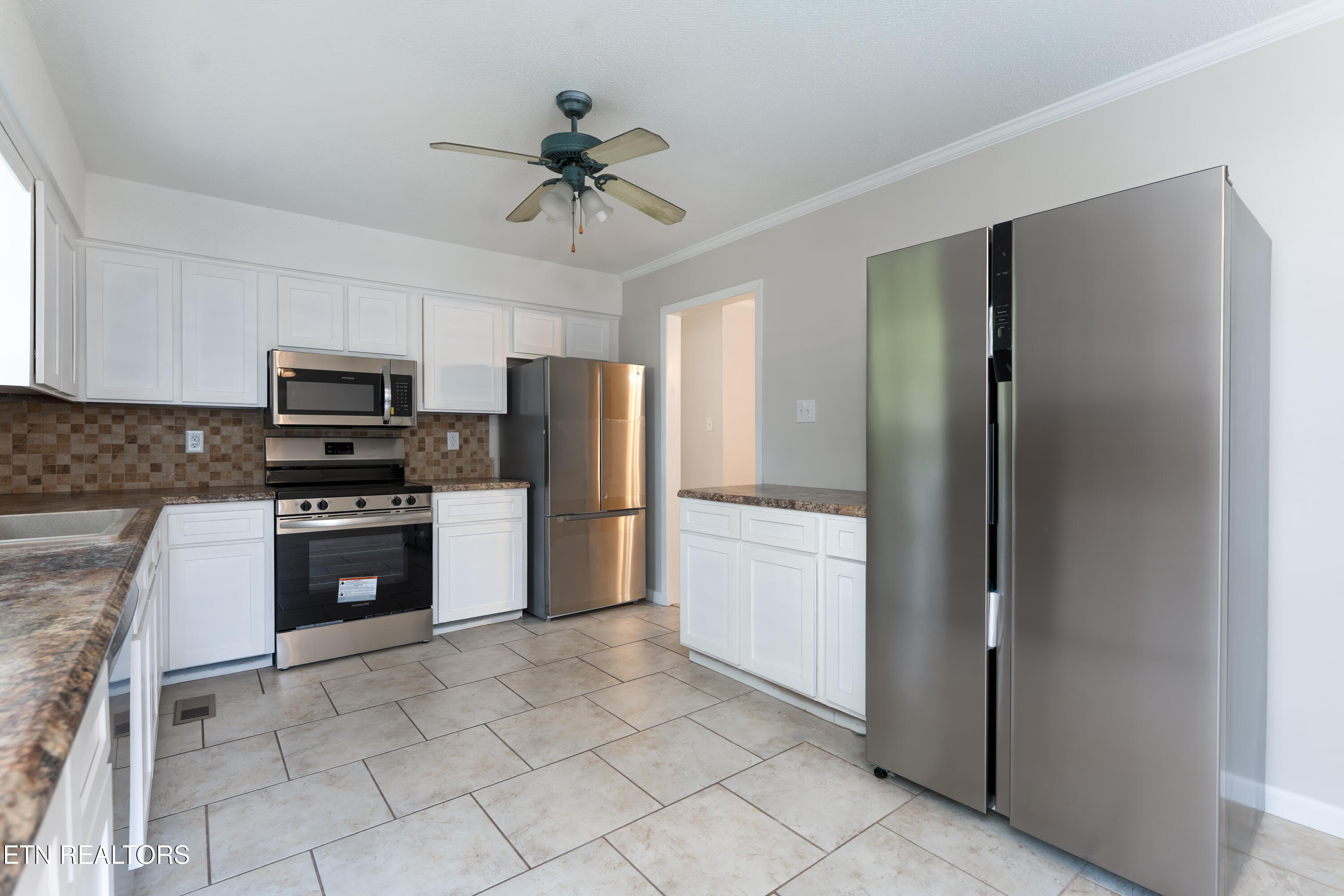 803 Rugby Place Maryville, TN 37804 - Photo 10 of 29 _DSC6230-Edit-Edit