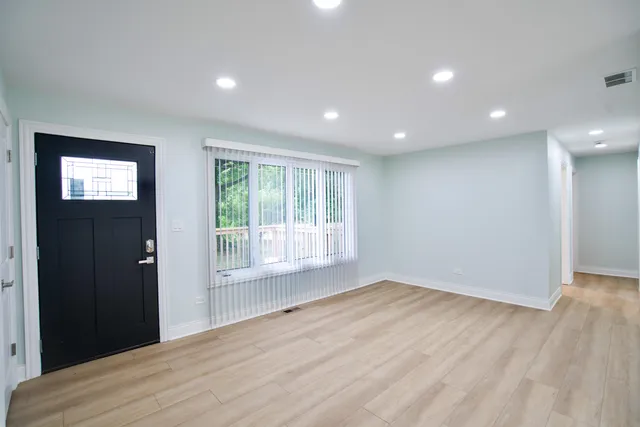 $254,900 | 2010 South Benton Center Road, Benton Harbor, MI 49022