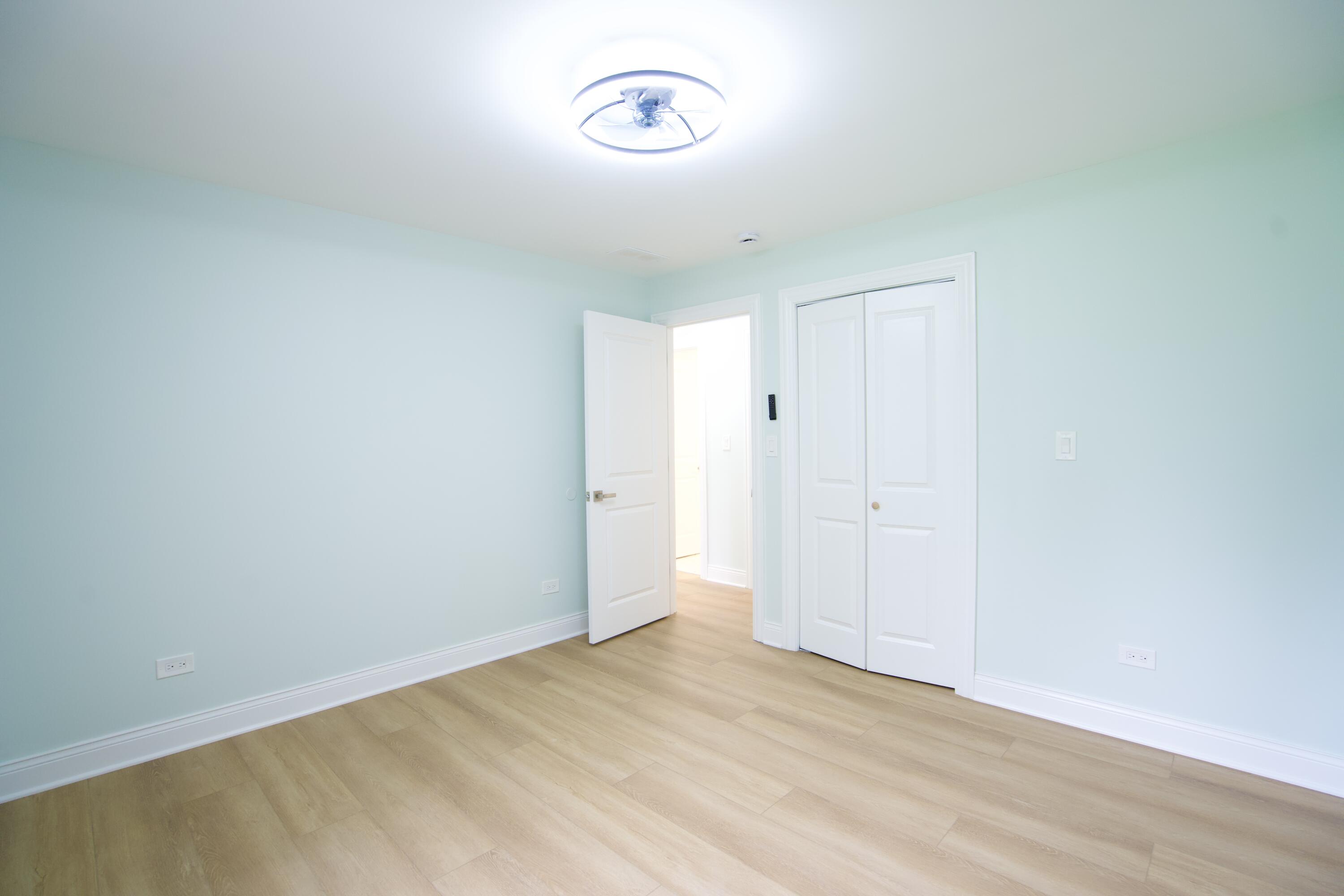 2010 South Benton Center Road Benton Harbor, MI 49022 - Photo 18 of 32 A7409090