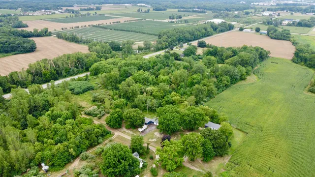 $254,900 | 2010 South Benton Center Road, Benton Harbor, MI 49022