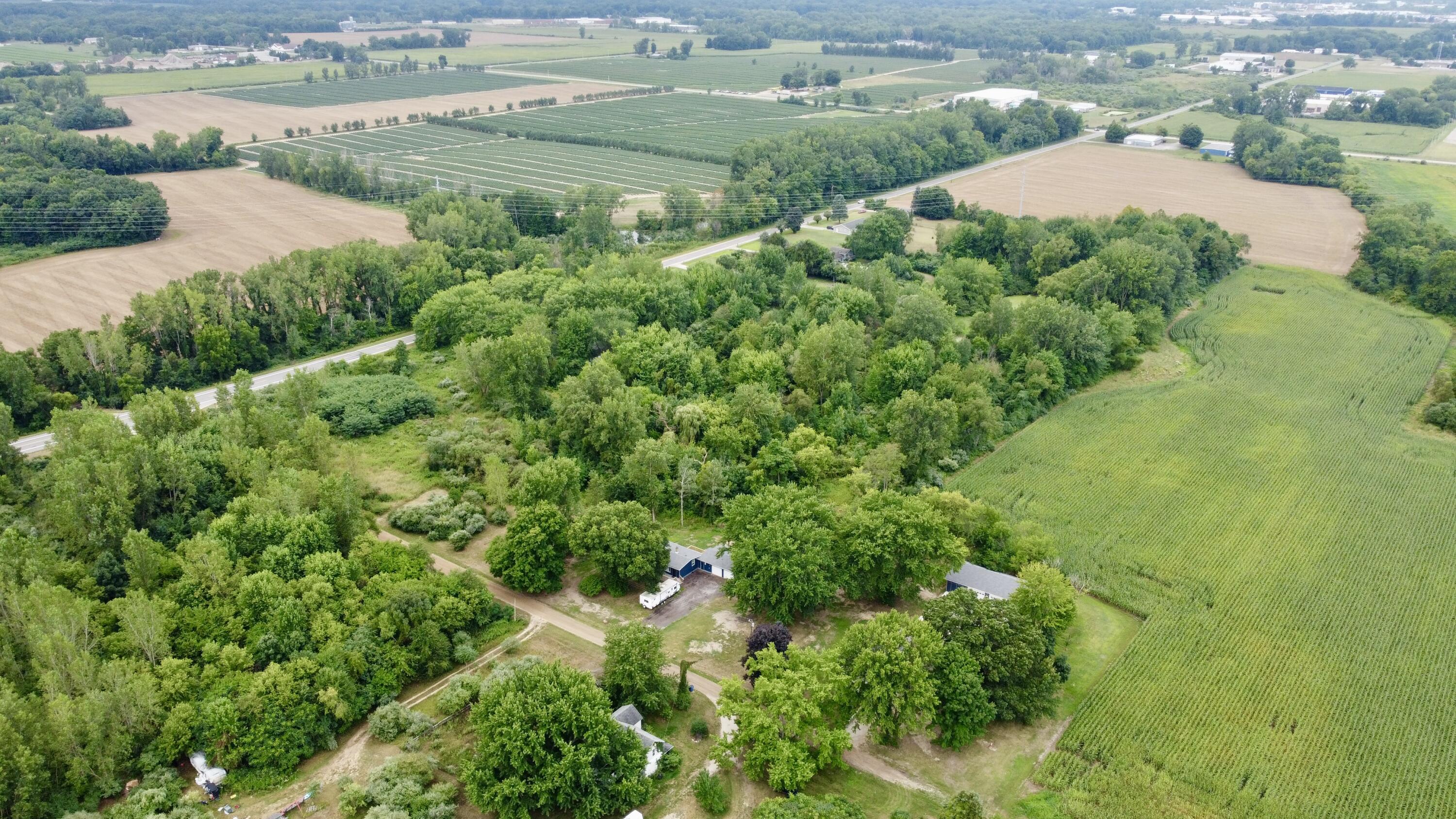 2010 South Benton Center Road Benton Harbor, MI 49022 - Photo 25 of 32 DJI_0769