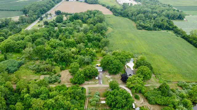 $254,900 | 2010 South Benton Center Road, Benton Harbor, MI 49022