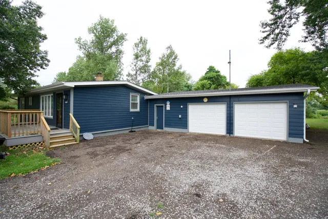 $254,900 | 2010 South Benton Center Road, Benton Harbor, MI 49022