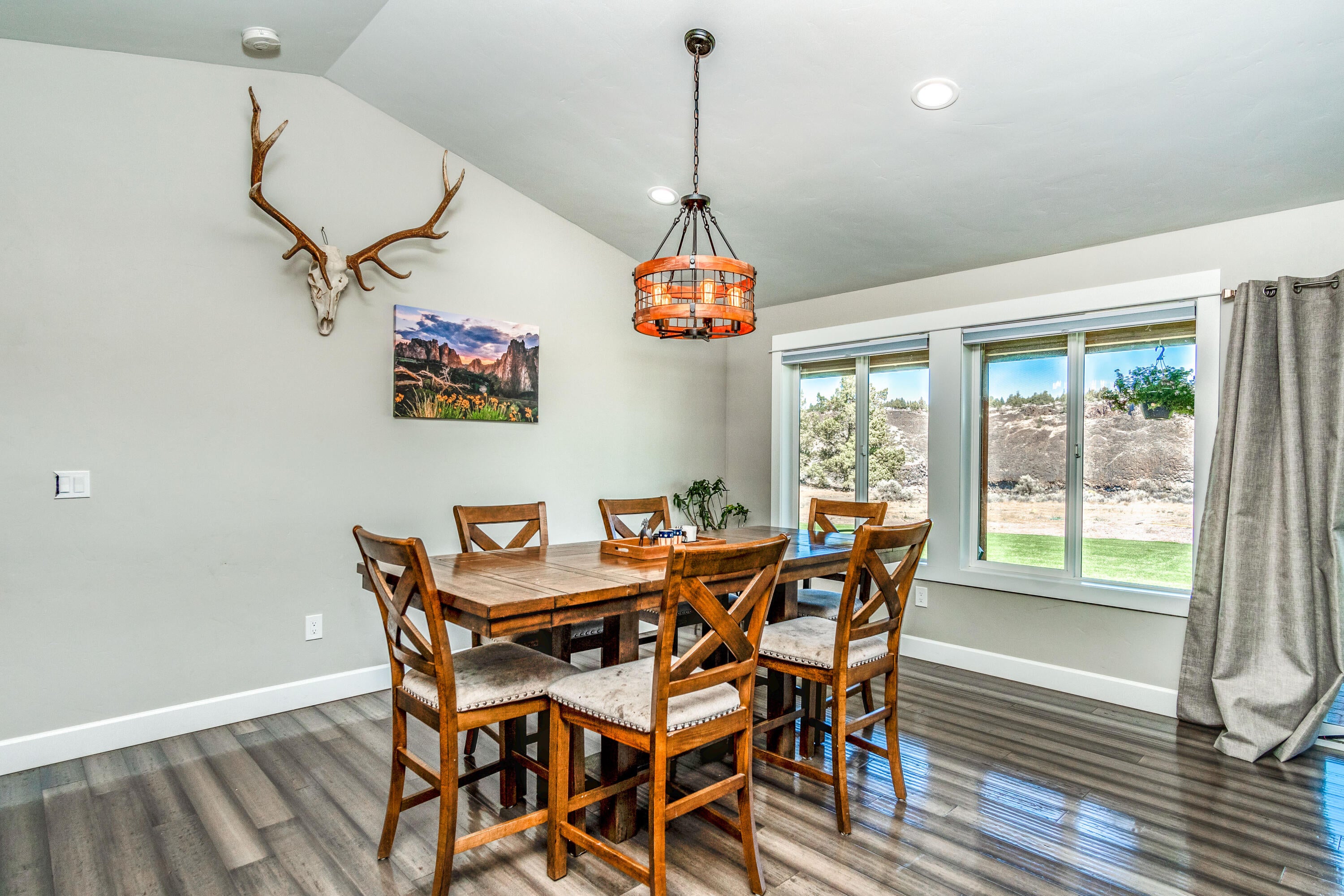 4893 Southwest Trout Road Terrebonne, OR 97760 - Photo 11 of 63 Dining area with great views of the canyon