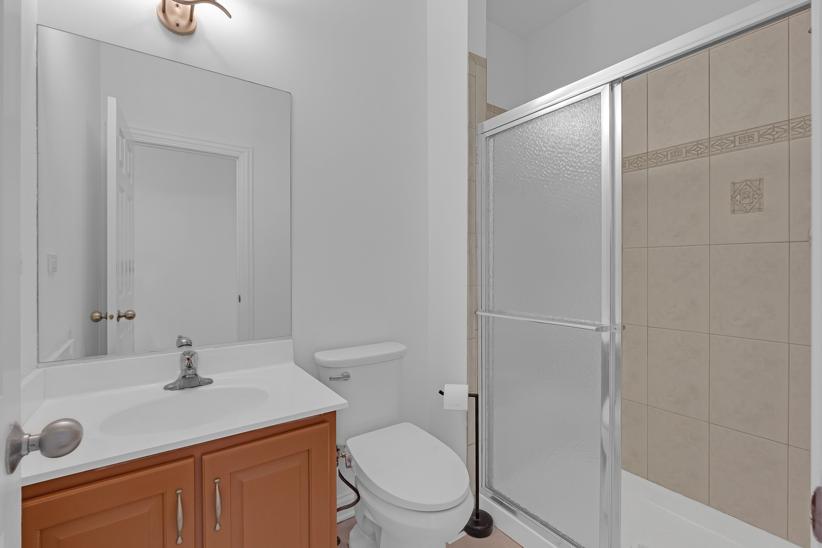 427 Natoma Avenue Addison, IL 60101 - Photo 11 of 27