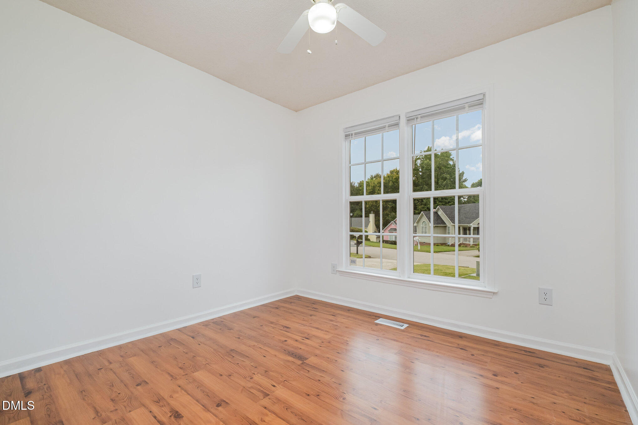 2916 Bannf Court Raleigh, NC 27604 - Photo 18 of 31 an empty room with window