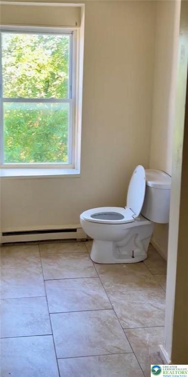 402 Ridge Avenue, Unit 4N Allentown, PA 18102 - Photo 7 of 9 a bathroom with a toilet