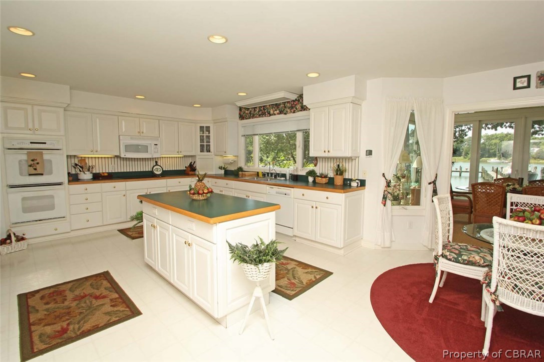 151 Tower Point Lane Kilmarnock, VA 22482 - Photo 25 of 46