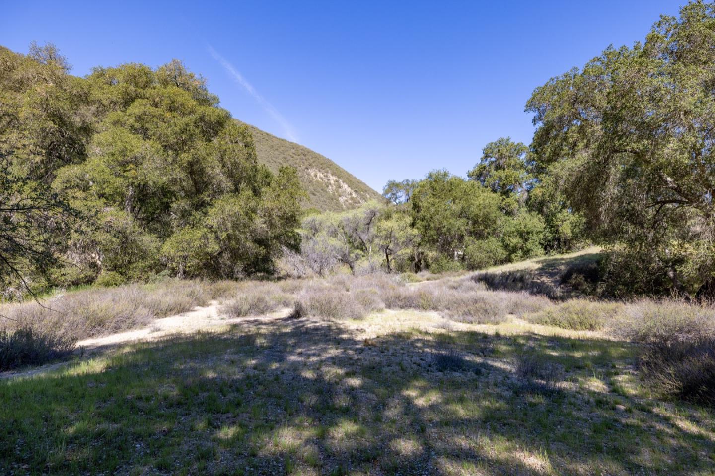 43515 East Carmel Valley Road Greenfield, CA 93927 - Photo 18 of 38