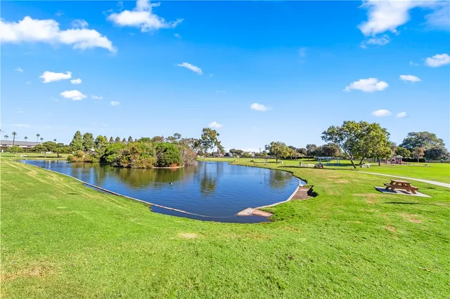 $1,188,888 | 6171 Gumm Drive, Huntington Beach, CA 92647