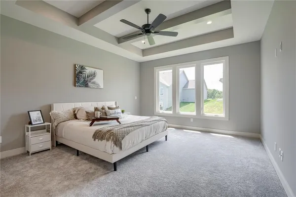 $830,000 | 2615 Northeast 91st Place, Kansas City, MO 64156