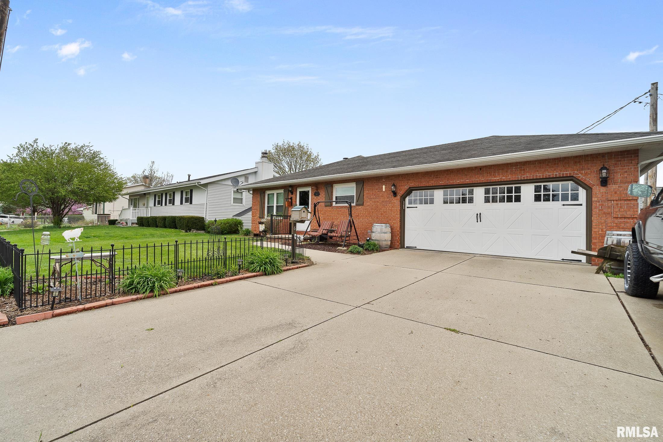 6 St Marys Court Springfield, IL 62702 - Photo 3 of 23