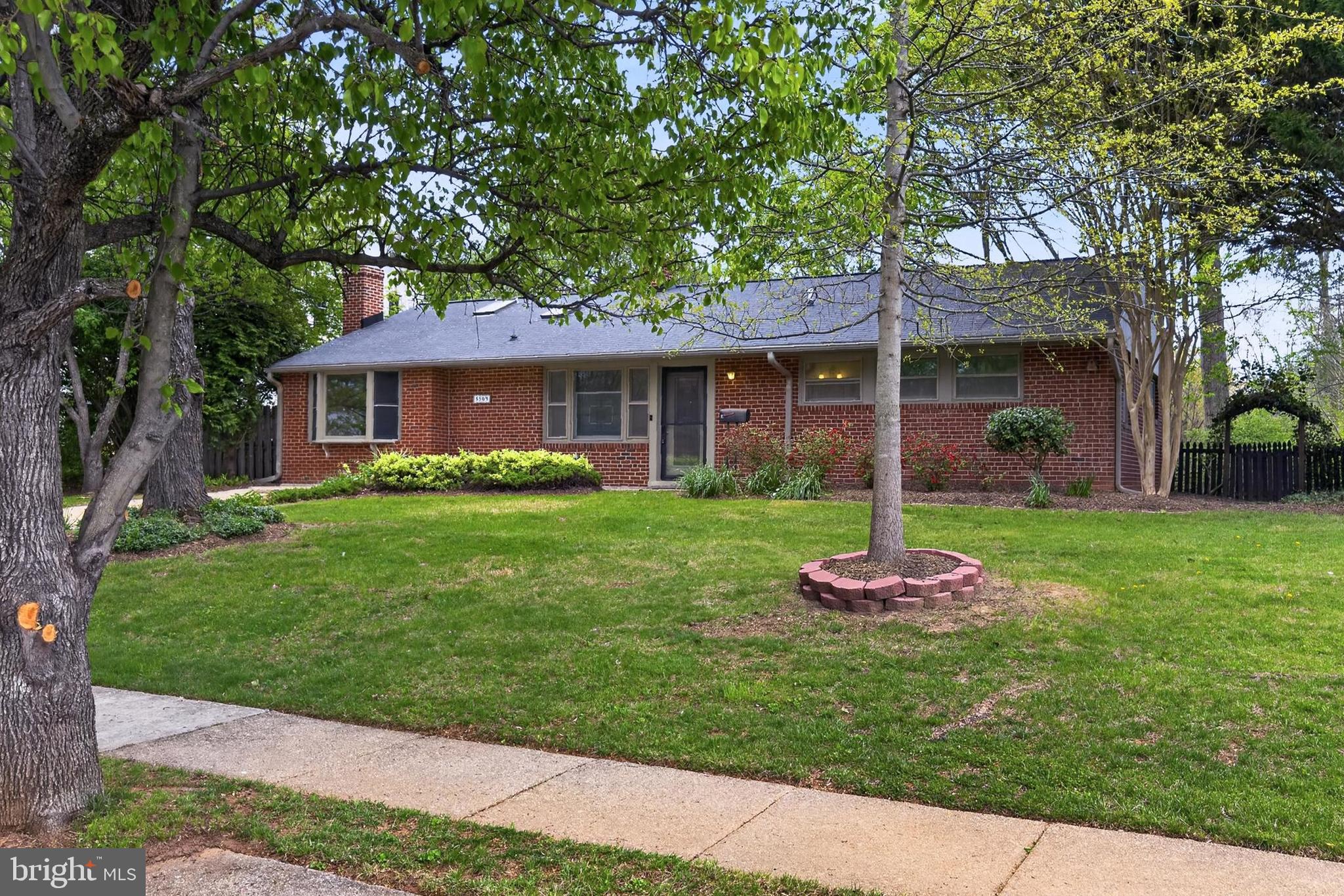 5509 Inverchapel Road Springfield, VA 22151 - Photo 1 of 34