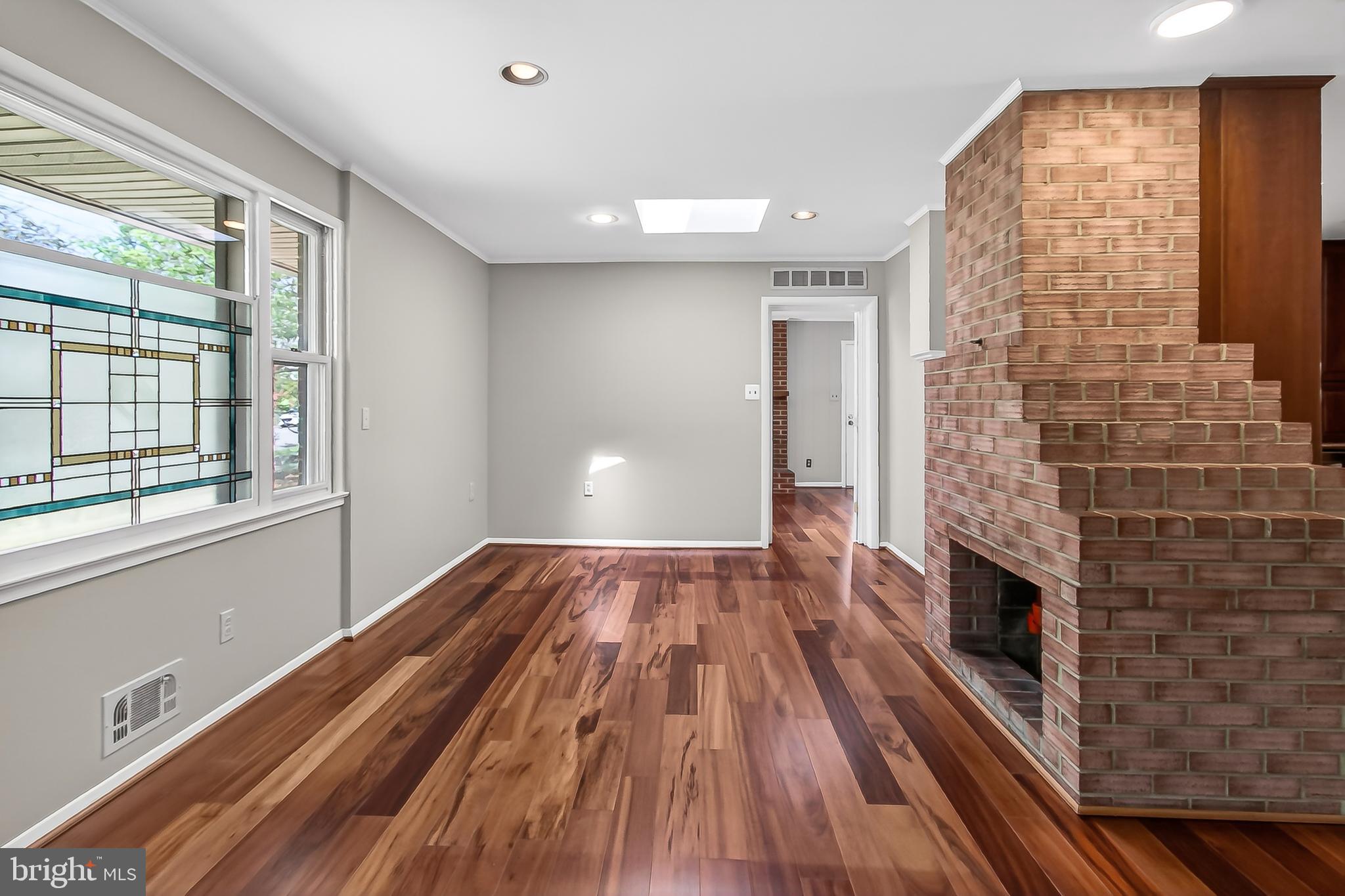 5509 Inverchapel Road Springfield, VA 22151 - Photo 6 of 34