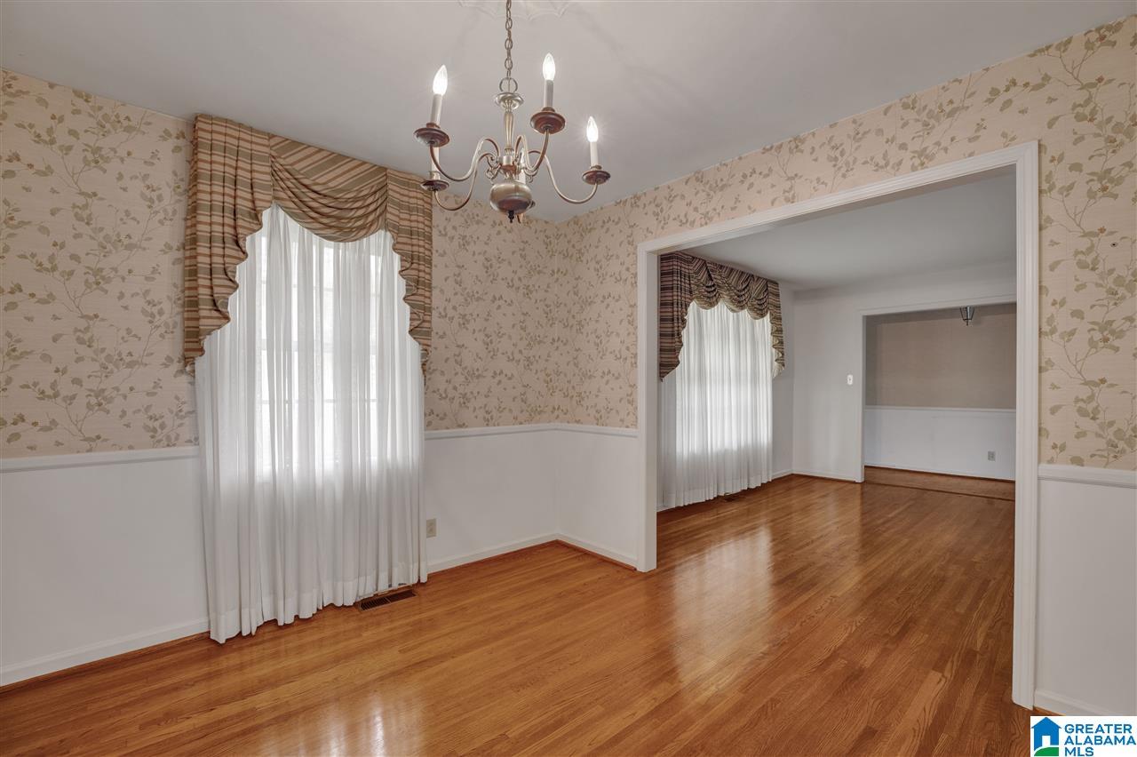 1105 Blue Ridge Boulevard Birmingham, AL 35226 - Photo 7 of 28