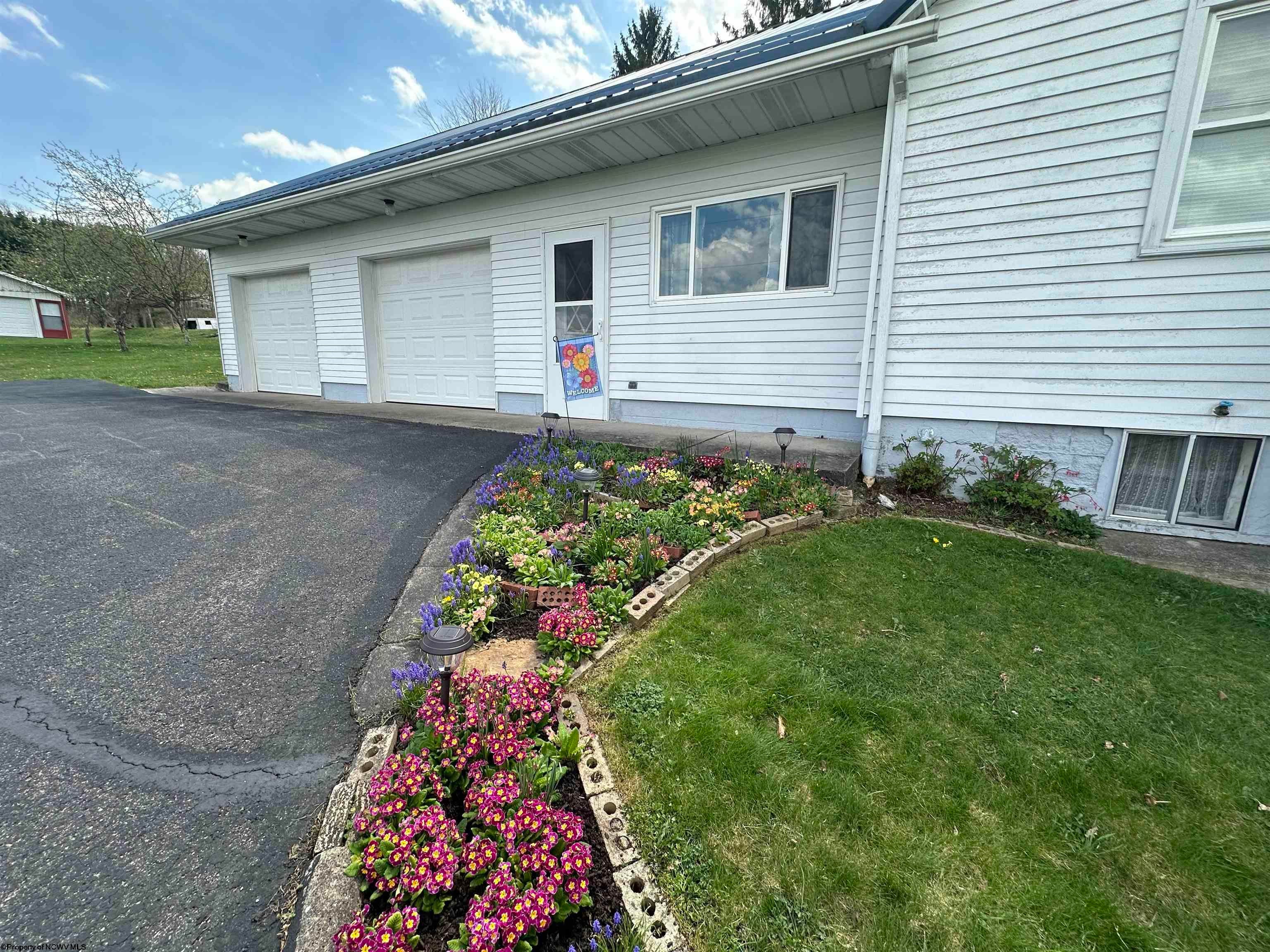 505 Mountainview Road Morgantown, WV 26508 - Photo 15 of 26 Gallery Image 15