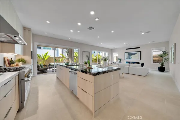$2,398,000 | 121 Mulberry, Lake Forest, CA 92630