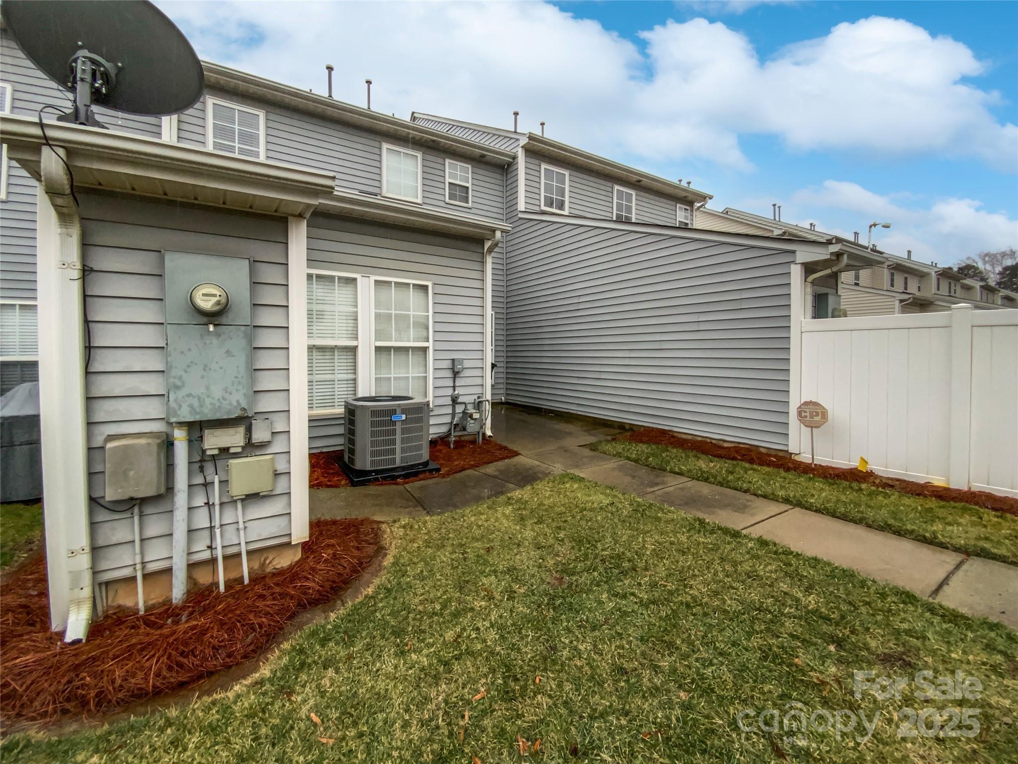 4909 Prosperity Ridge Road Charlotte, NC 28269 - Photo 8 of 21 Gallery Image 8