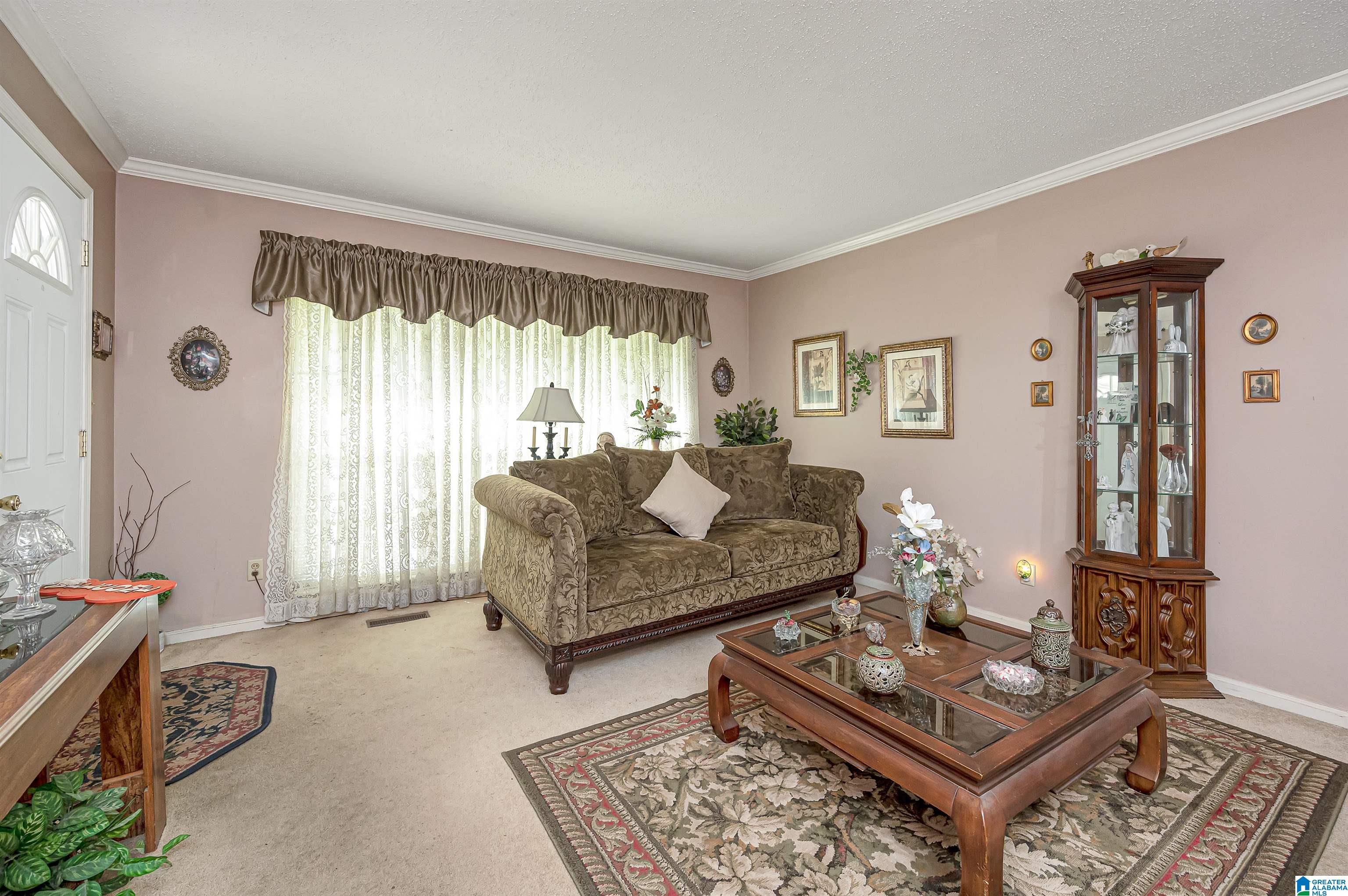124 West Crest Road Bessemer, AL 35023 - Photo 5 of 40