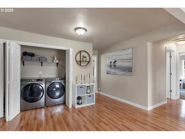 $375,000 | 212 Picture Street, Independence, OR 97351