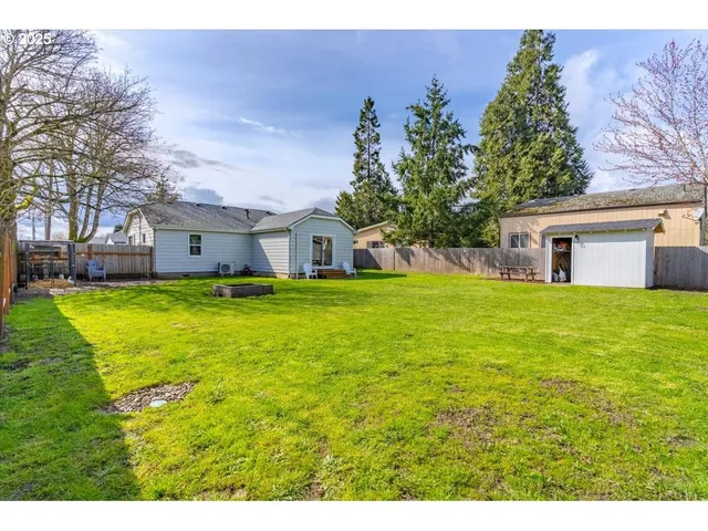 $375,000 | 212 Picture Street, Independence, OR 97351