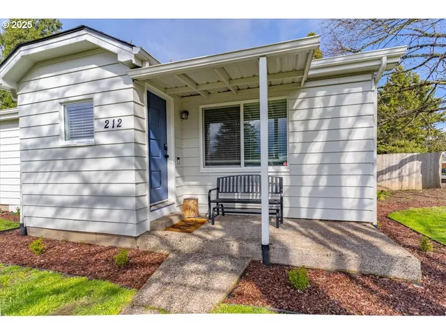 $375,000 | 212 Picture Street, Independence, OR 97351