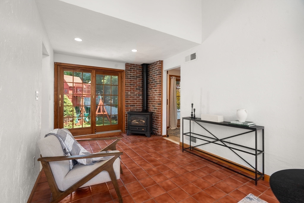 12 Theresa Road Stoneham, MA 02180 - Photo 14 of 26