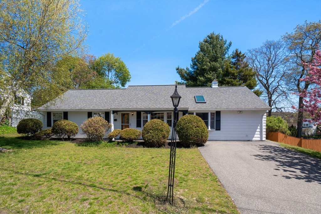 12 Theresa Road Stoneham, MA 02180 - Photo 2 of 26