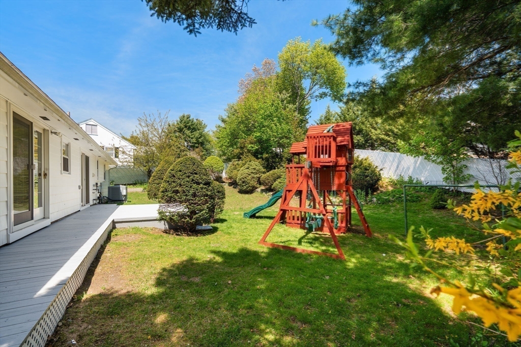 12 Theresa Road Stoneham, MA 02180 - Photo 25 of 26