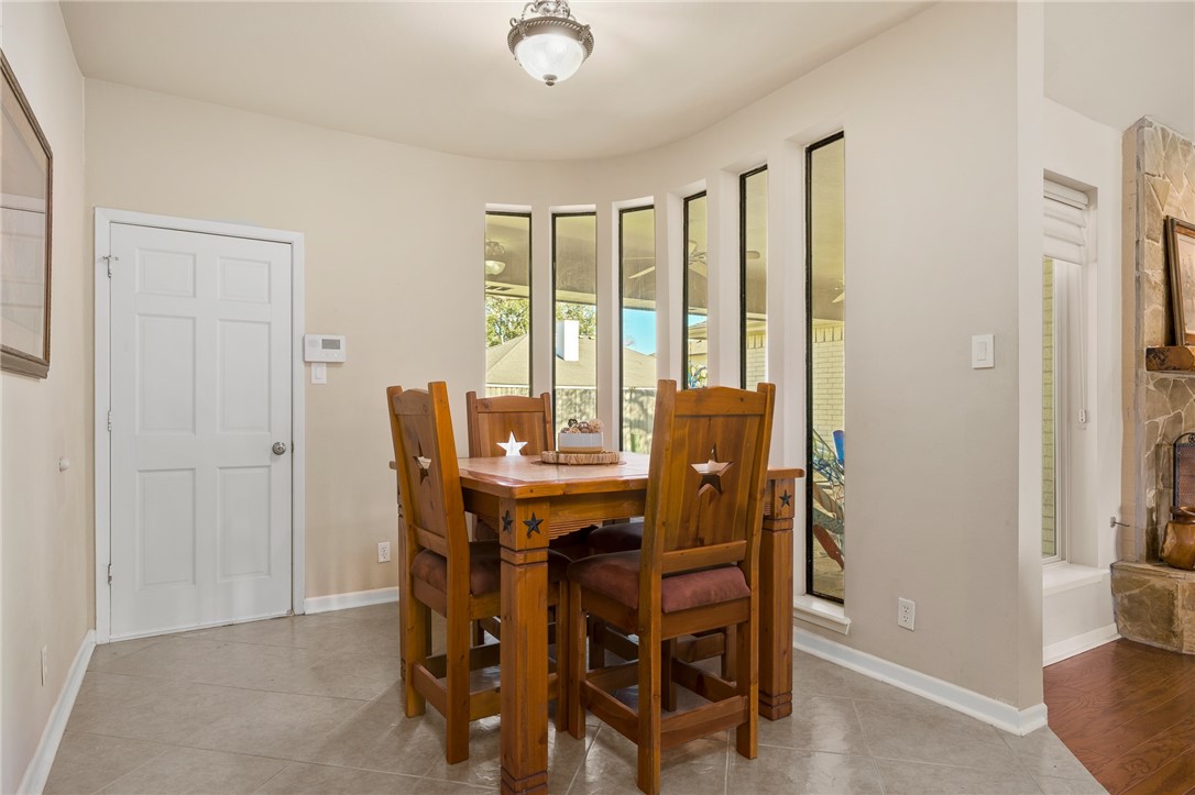 425 Seco Drive Portland, TX 78374 - Photo 12 of 39