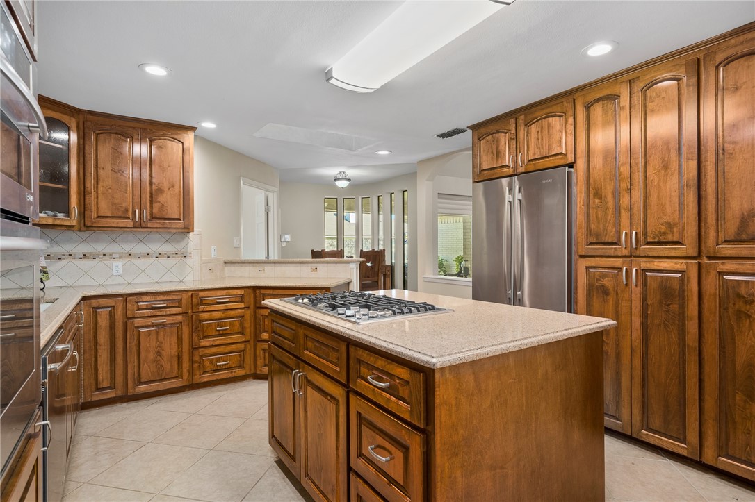 425 Seco Drive Portland, TX 78374 - Photo 16 of 39