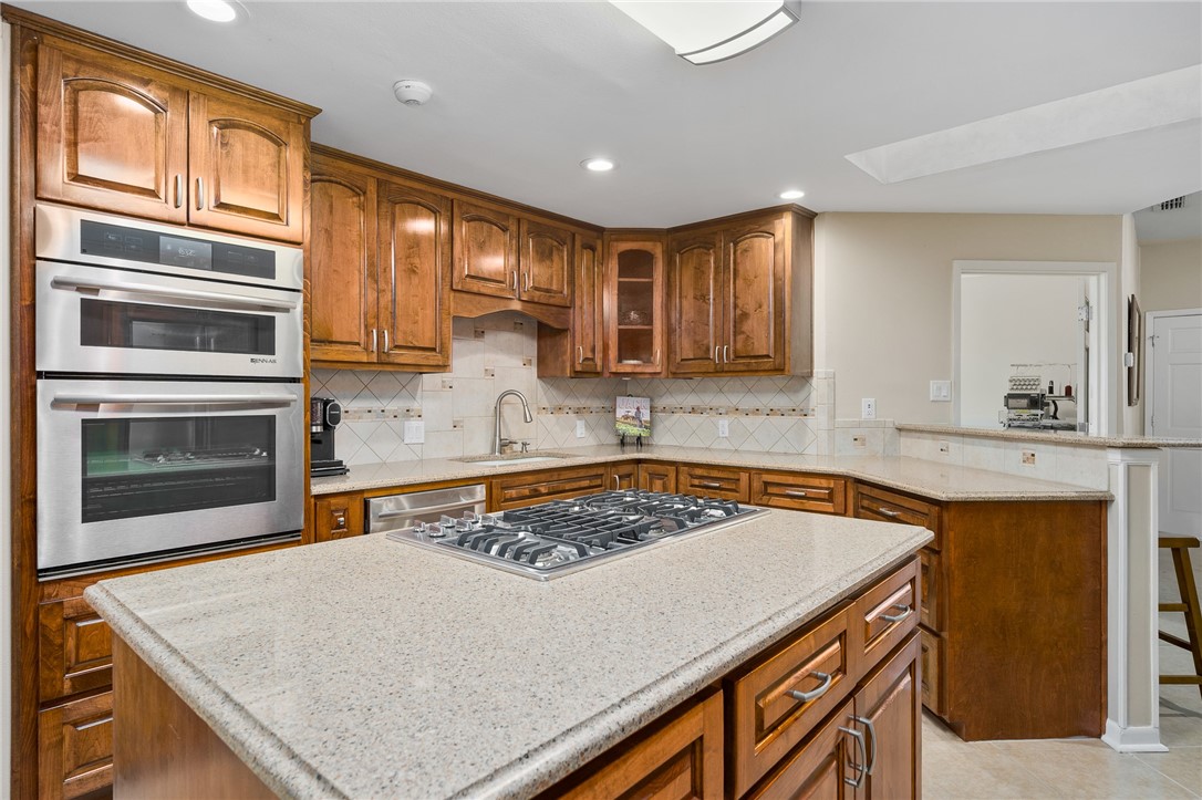 425 Seco Drive Portland, TX 78374 - Photo 17 of 39