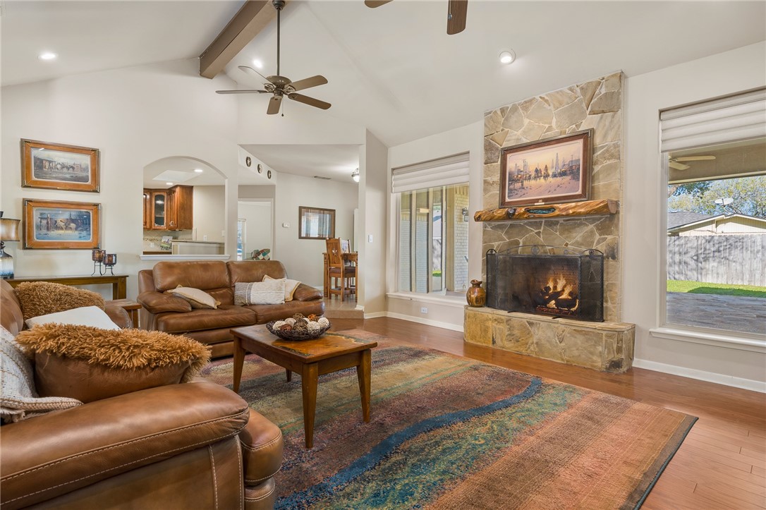 425 Seco Drive Portland, TX 78374 - Photo 10 of 39