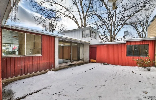 $200,000 | 13 Hirschfield Drive, Amherst, NY 14221