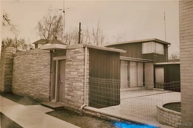 $200,000 | 13 Hirschfield Drive, Amherst, NY 14221