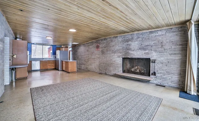 $200,000 | 13 Hirschfield Drive, Amherst, NY 14221