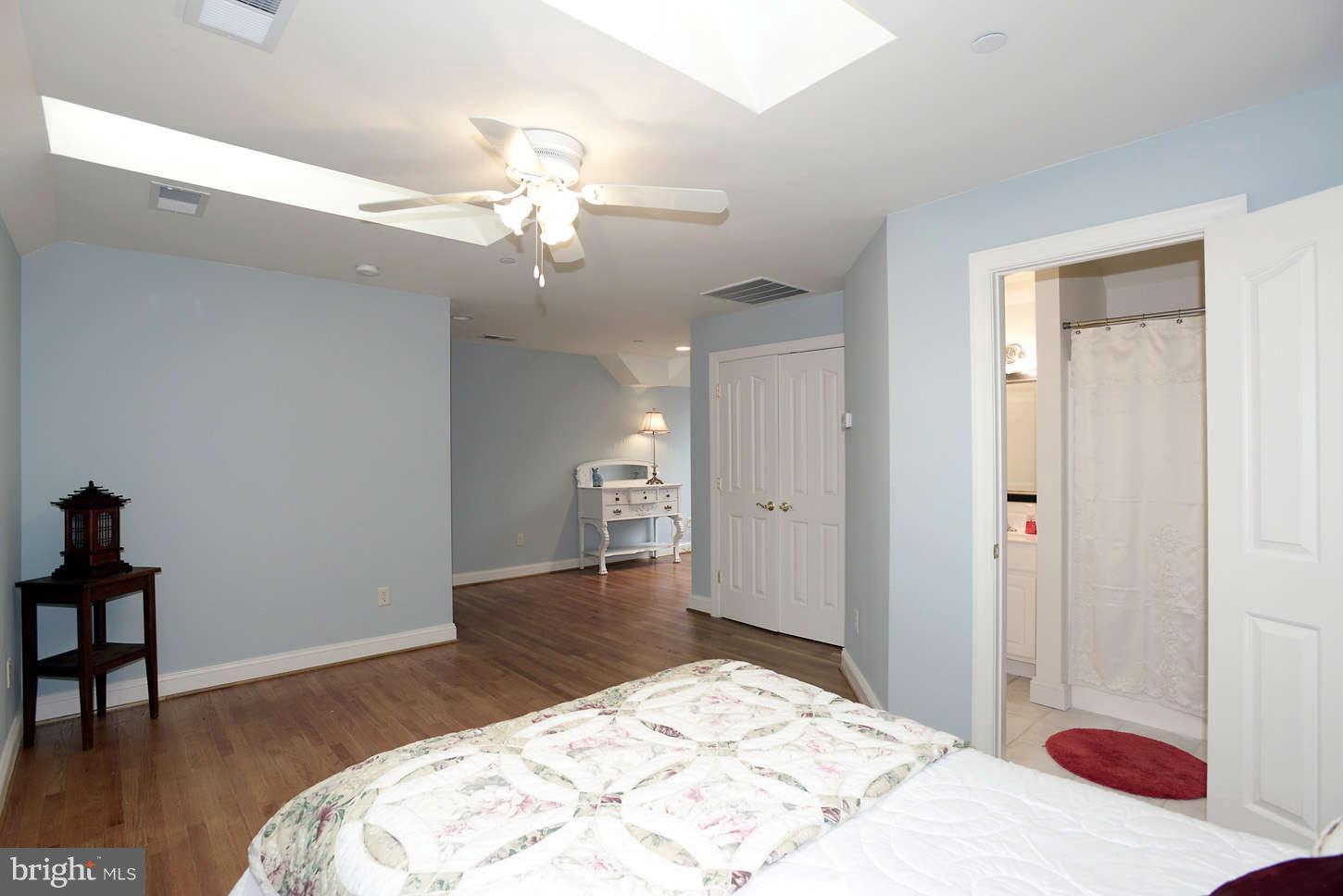 6919 Damascus Road Gaithersburg, MD 20882 - Photo 22 of 30 Bedroom
