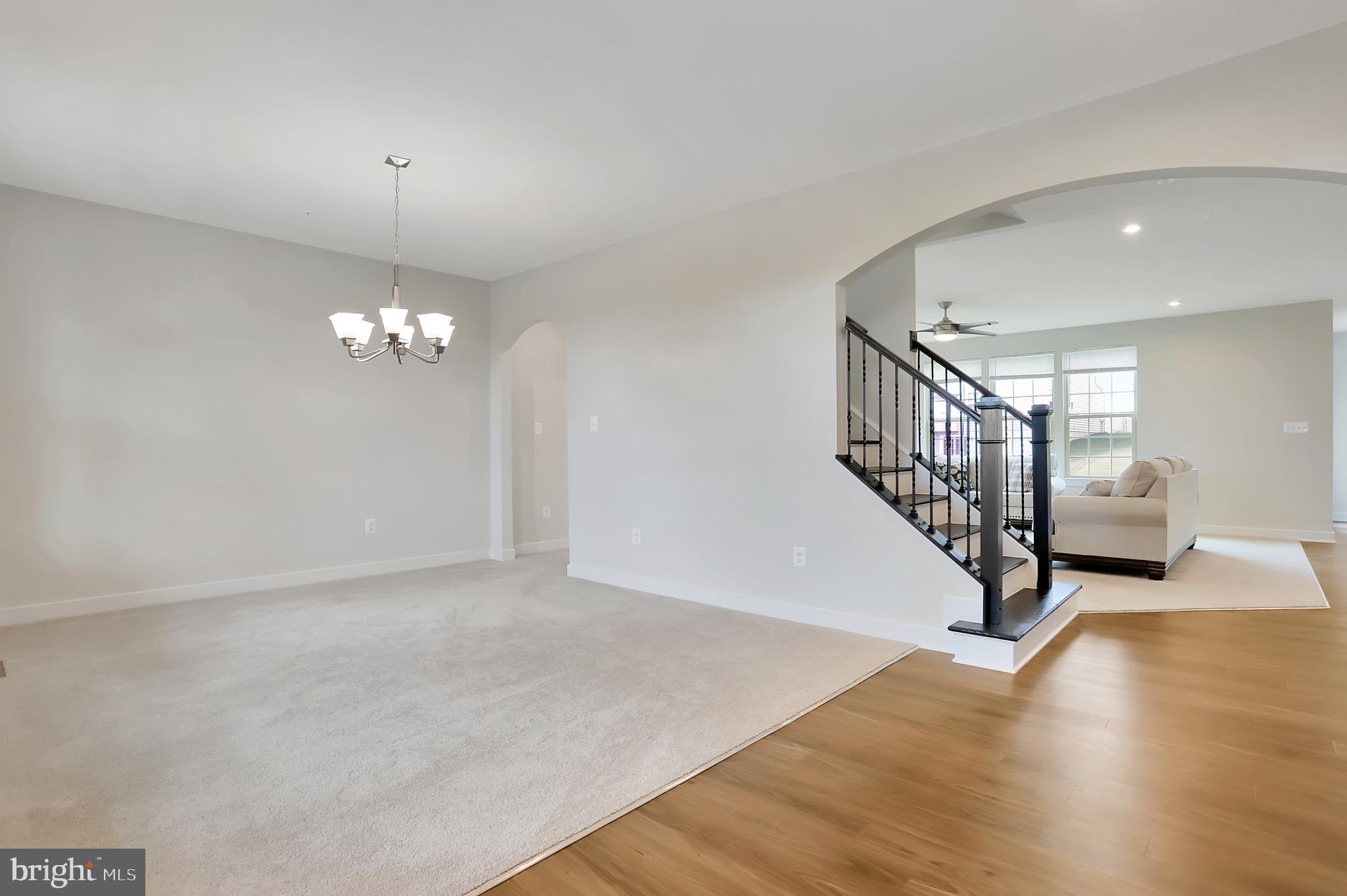 653 Central Avenue Brunswick, MD 21716 - Photo 3 of 62 Dining Room