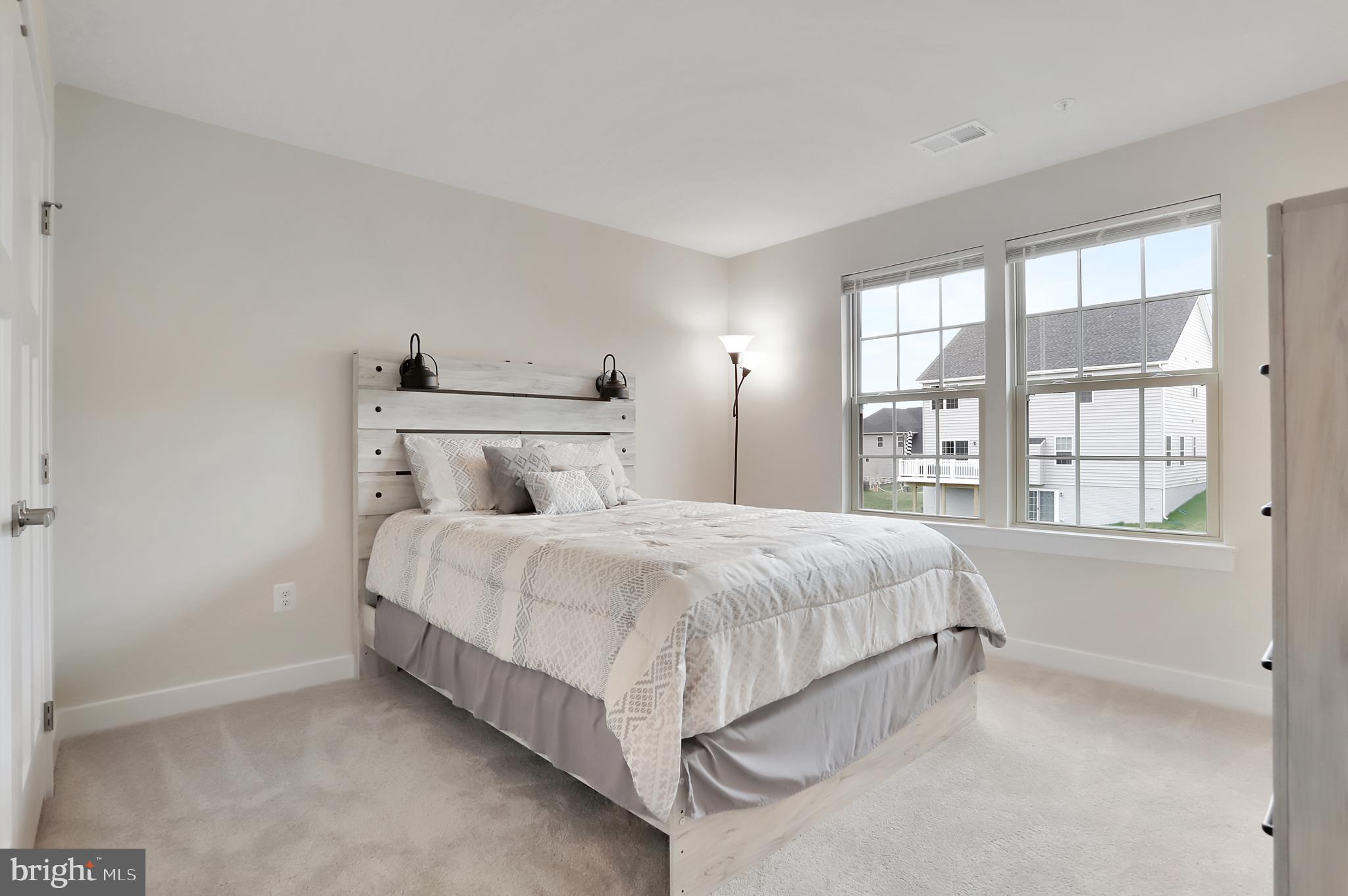 653 Central Avenue Brunswick, MD 21716 - Photo 36 of 62 Fourth Bedroom