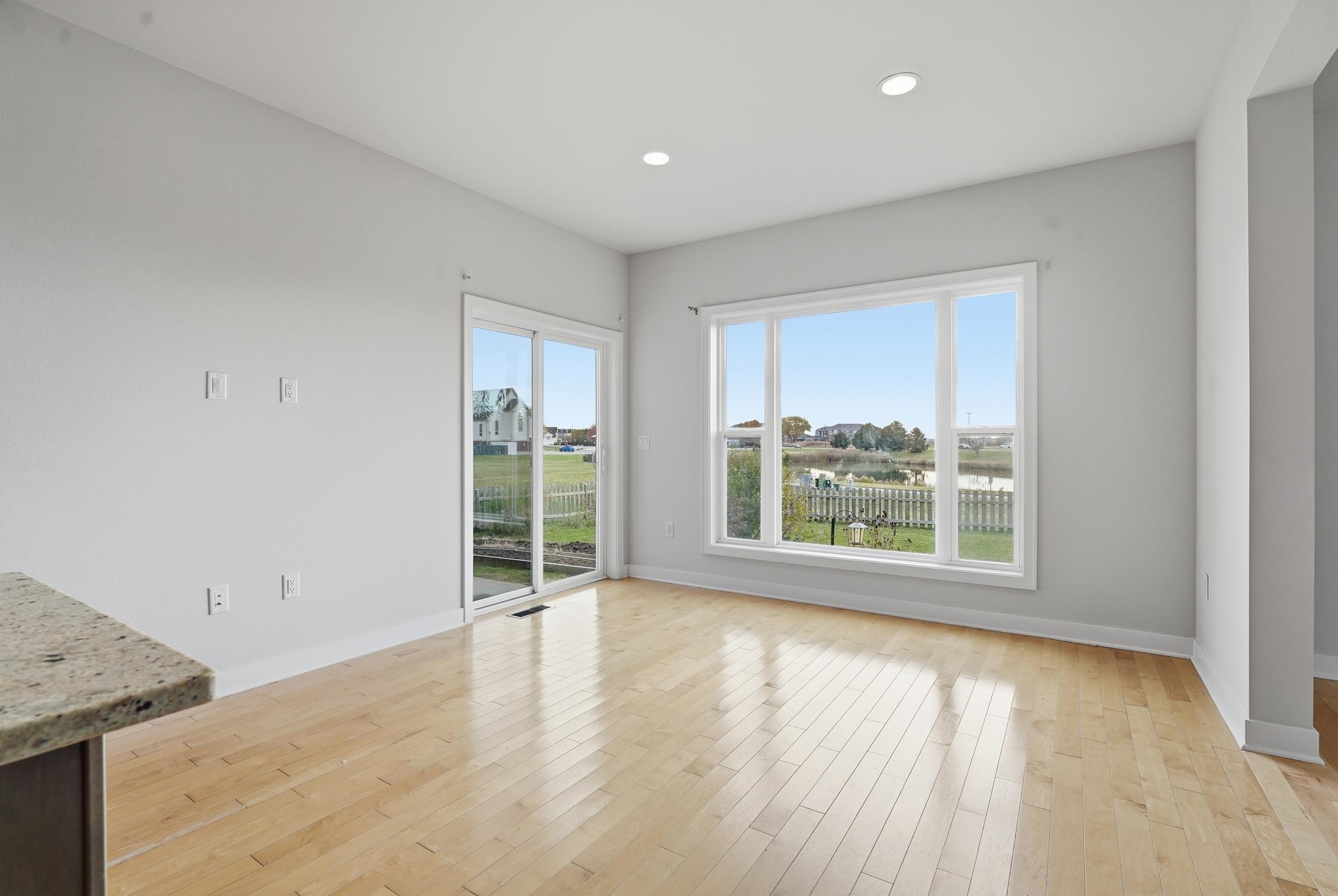 3133 Pleasant Street Sun Prairie, WI 53590 - Photo 12 of 63