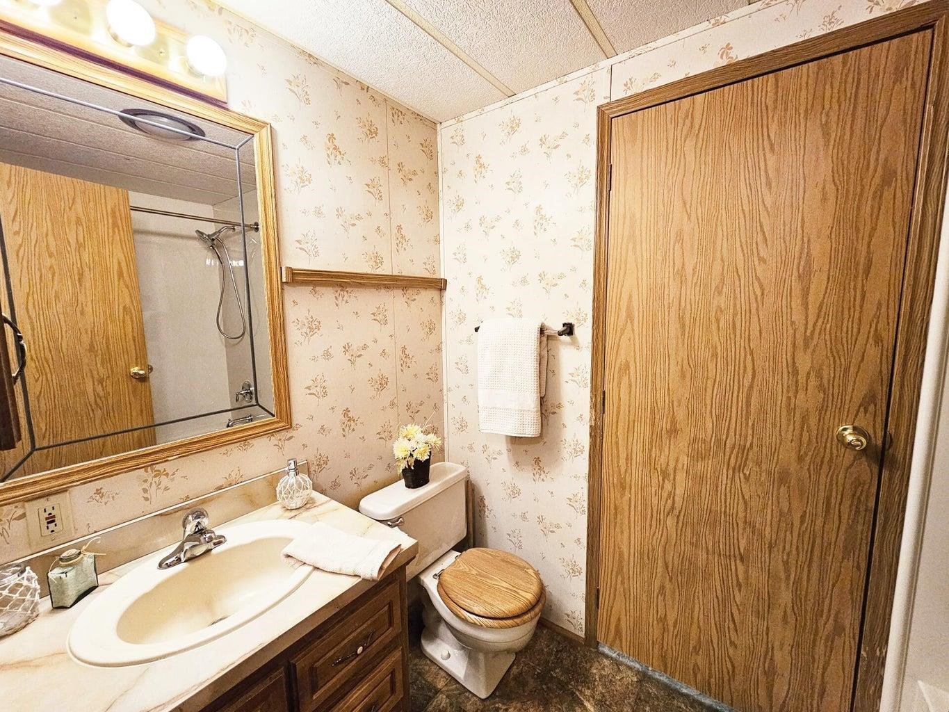 1077 Middle Basin Road Colville, WA 99114 - Photo 16 of 50