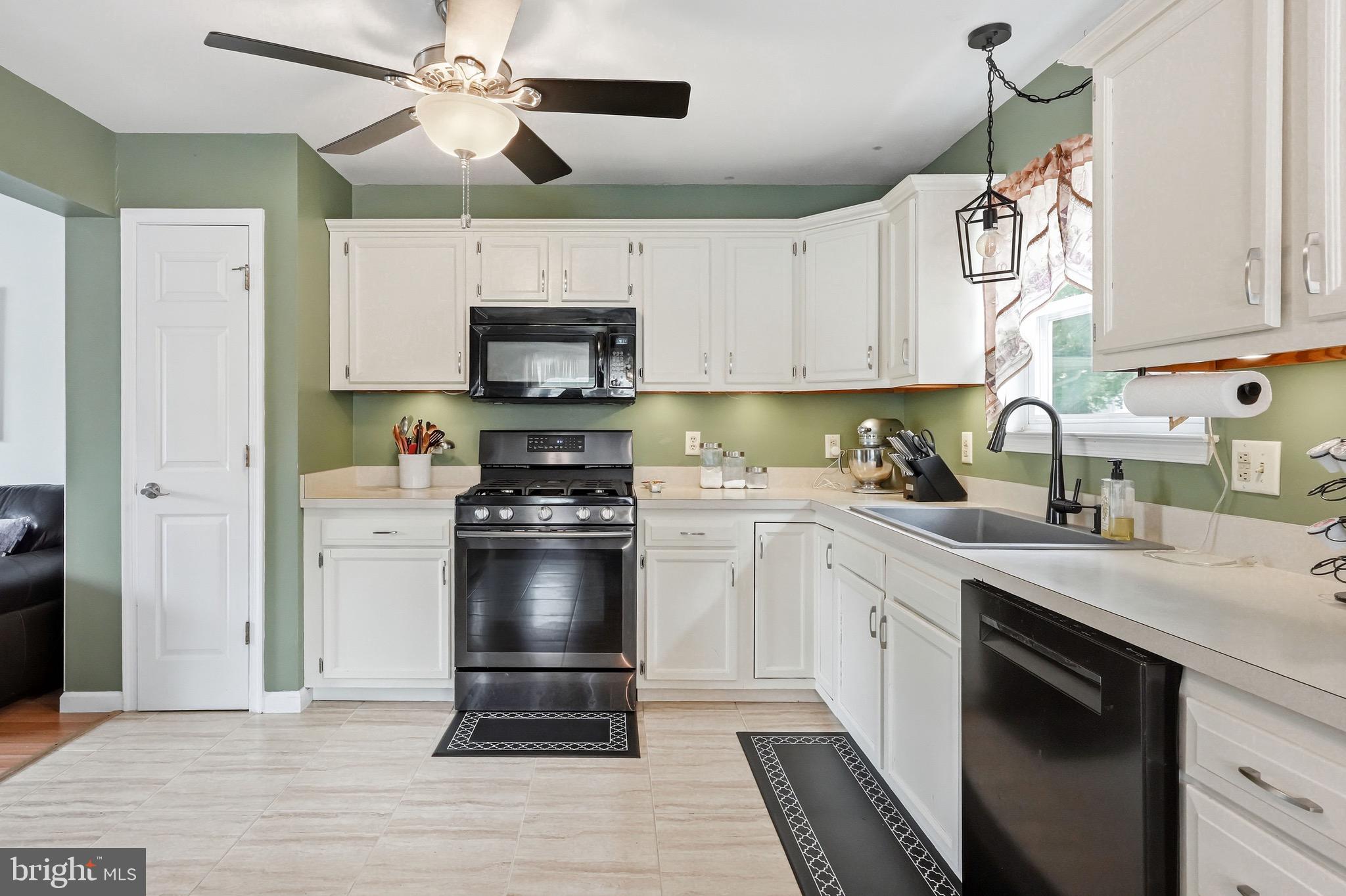 217 West Madison Avenue Magnolia, NJ 08049 - Photo 9 of 34