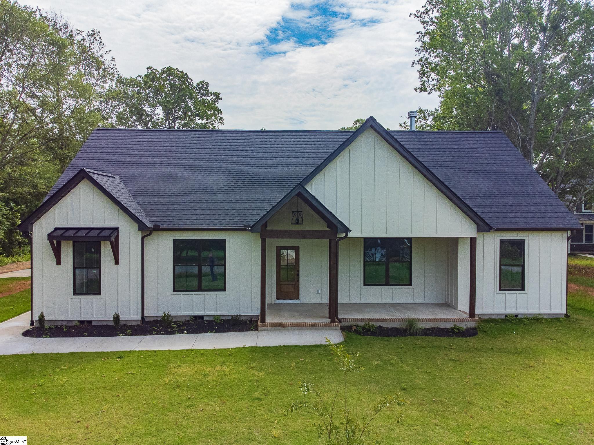 1243 Owens Road Greer, SC 29651 - Photo 1 of 22